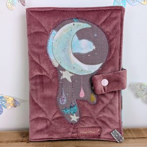 Protège Carnet de Santé- Violine Lune